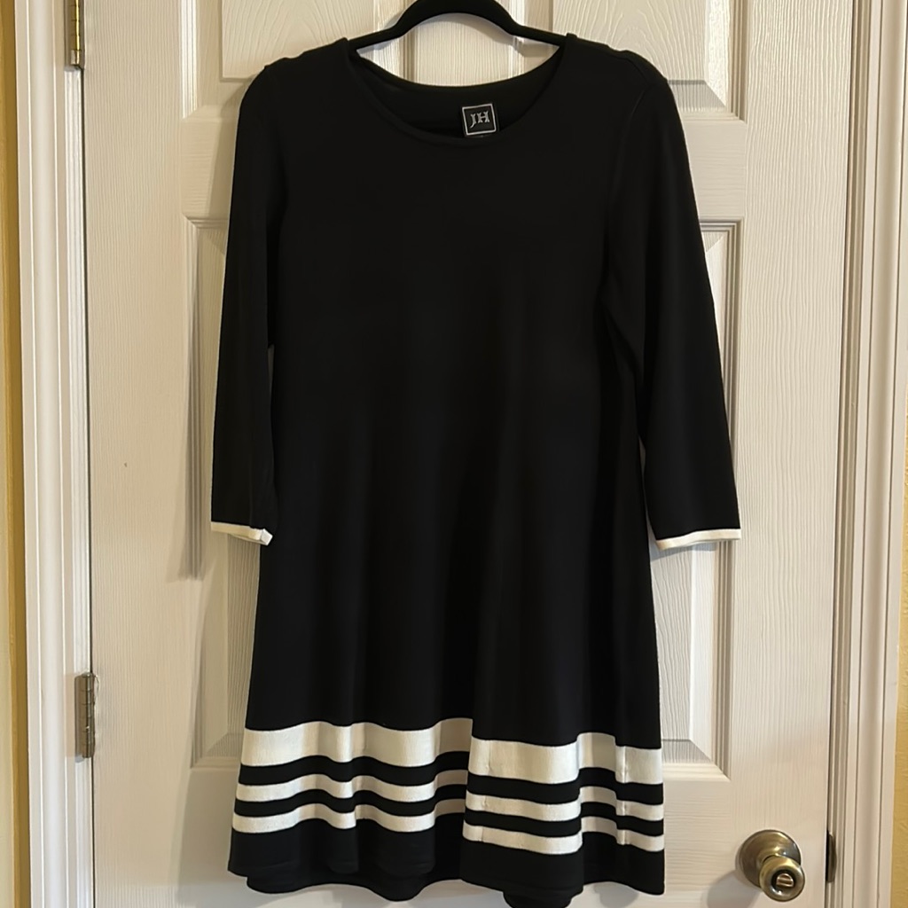 Jh Black And Cream Knit Dress